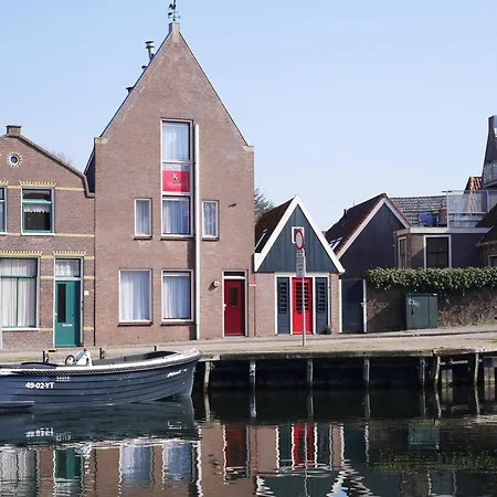 De Magneet Hotel 3*
