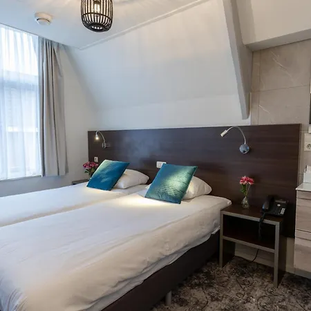 De Magneet Hotel 3*