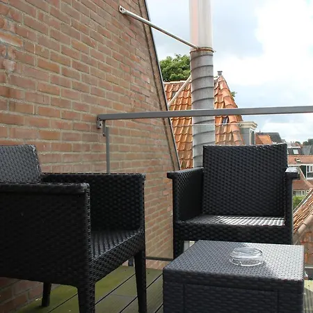 De Magneet 3*