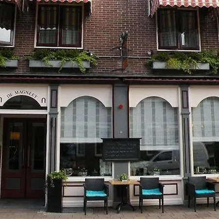 De Magneet 3*