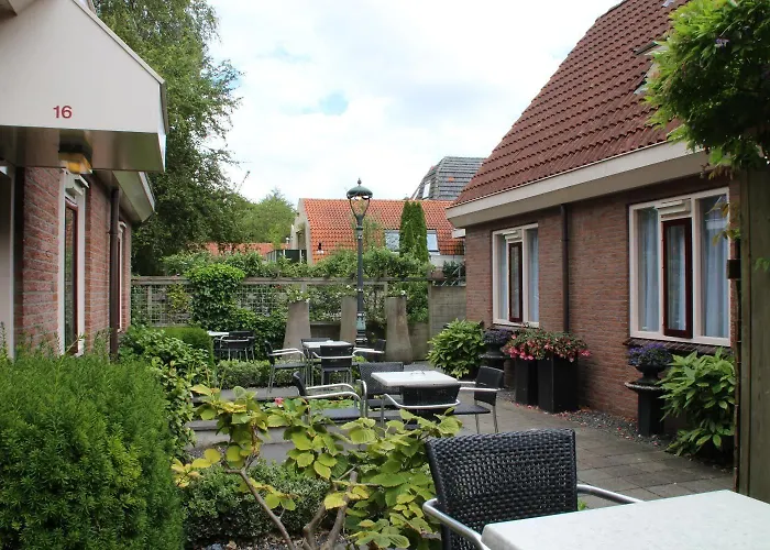 De Magneet Hotel 3*