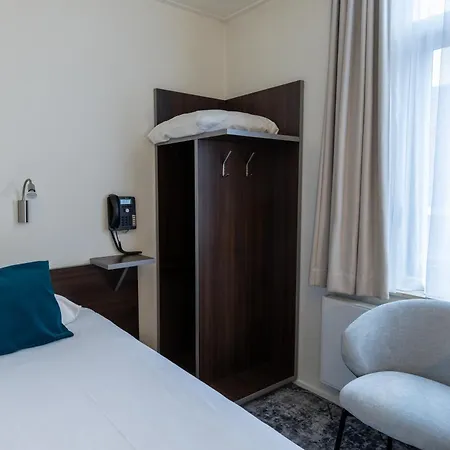 De Magneet Hotel 3*