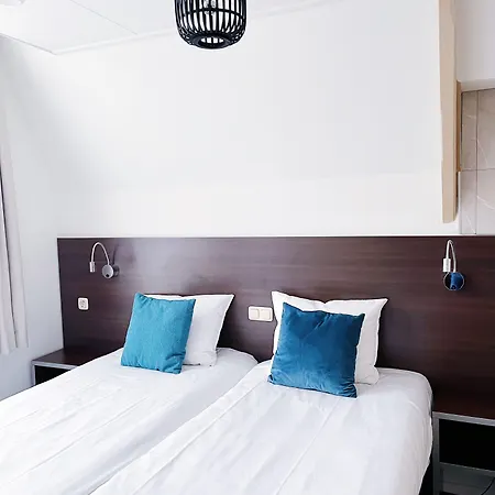 De Magneet Hotel 3*